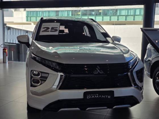 MITSUBISHI ECLIPSE CROSS 1.5 MIVEC TURBO GASOLINA HPE-S S-AWC CVT MITSUBISHI ECLIPSE CROSS 1.5 MIVEC TURBO GASOLINA HPE-S S-AWC CVT